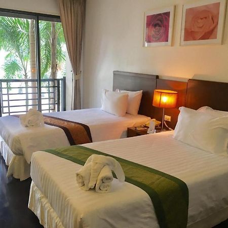 Hotel Suwan Golf & Country Club à Nakhon Pathom Extérieur photo