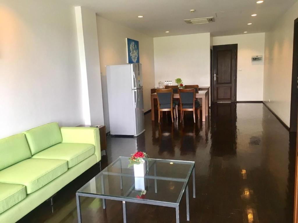Hotel Suwan Golf & Country Club à Nakhon Pathom Extérieur photo