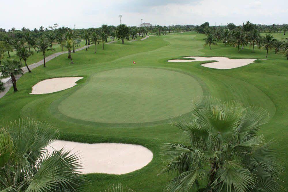 Hotel Suwan Golf & Country Club à Nakhon Pathom Extérieur photo