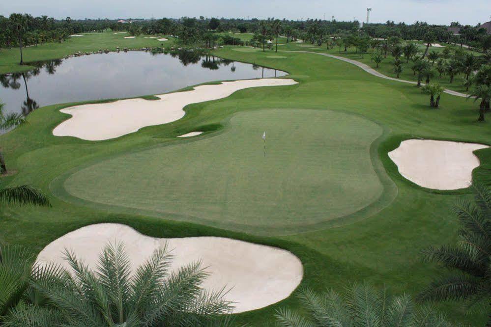 Hotel Suwan Golf & Country Club à Nakhon Pathom Extérieur photo