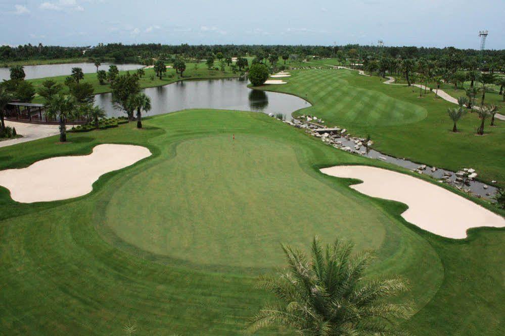 Hotel Suwan Golf & Country Club à Nakhon Pathom Extérieur photo